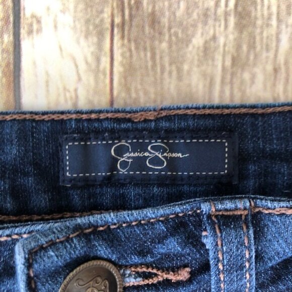 Jessica Simpson Cerise Jean Shorts 27 - Picture 3 of 6